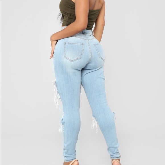 Fashion Nova Distressed Jeans - Picture 6 of 11